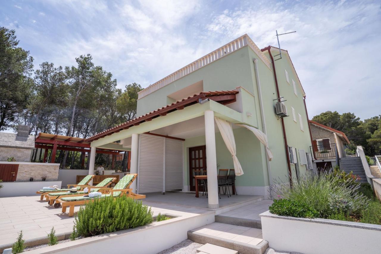 Villa Kalinic 米欧纳 外观 照片