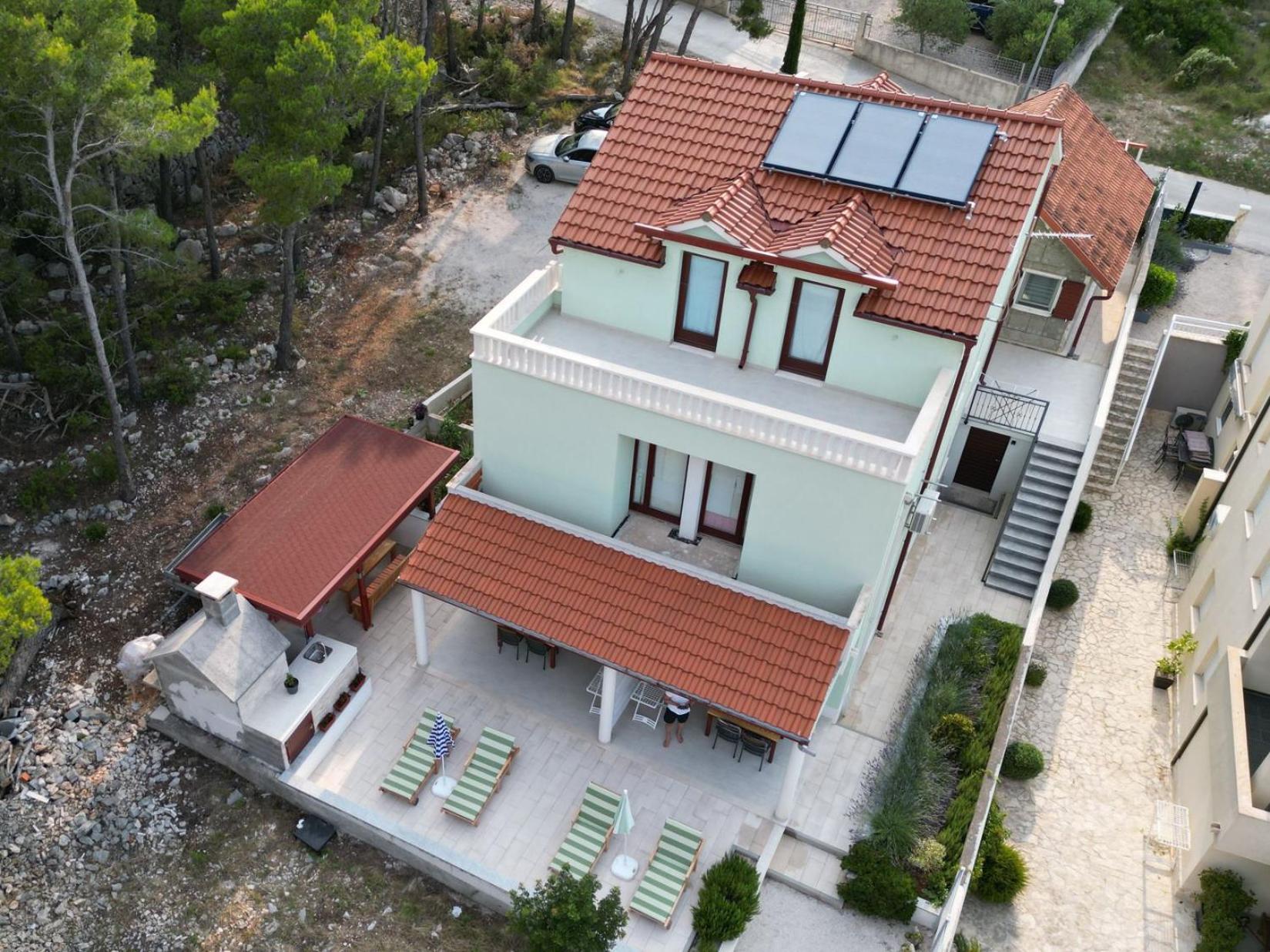 Villa Kalinic 米欧纳 外观 照片